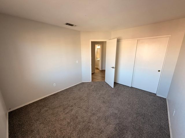 7611 W Cinnabar Avenue, Peoria, AZ 85345