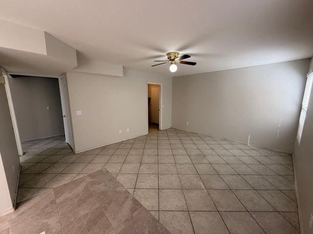 7611 W Cinnabar Avenue, Peoria, AZ 85345