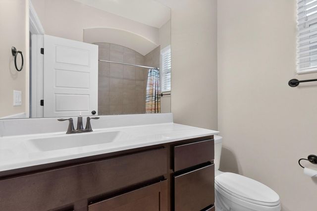 4276 Crowned Eagle Loop NE, Rio Rancho, NM 87144