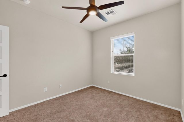 4276 Crowned Eagle Loop NE, Rio Rancho, NM 87144
