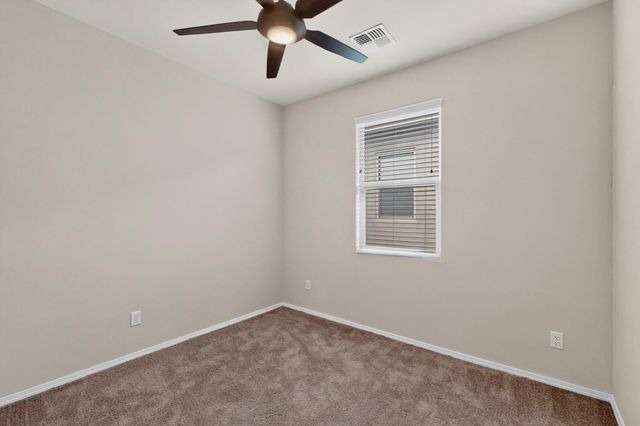 4276 Crowned Eagle Loop NE, Rio Rancho, NM 87144