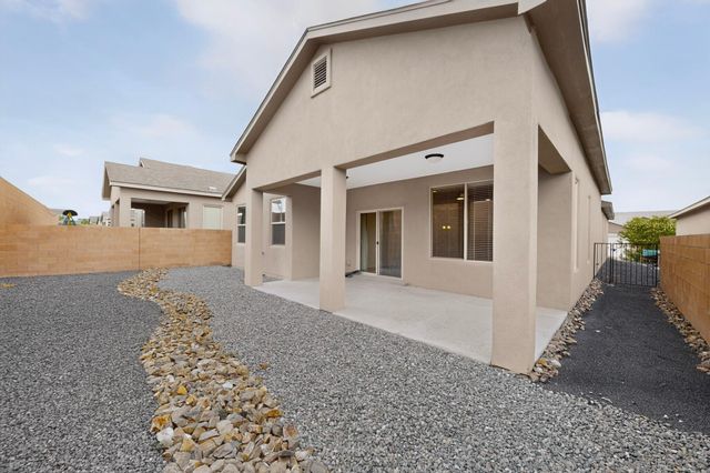4276 Crowned Eagle Loop NE, Rio Rancho, NM 87144