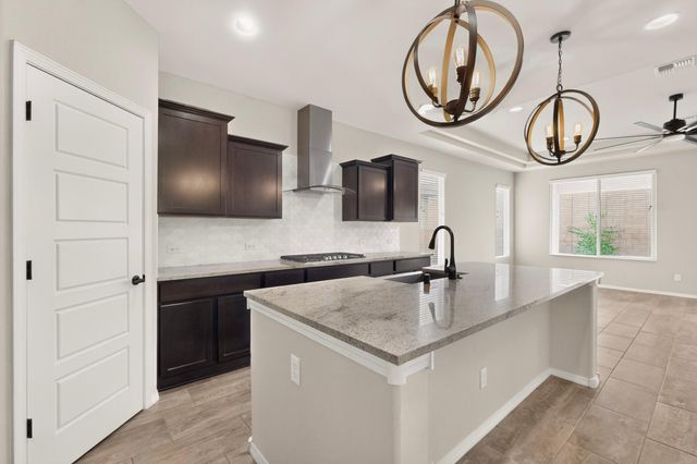 4276 Crowned Eagle Loop NE, Rio Rancho, NM 87144