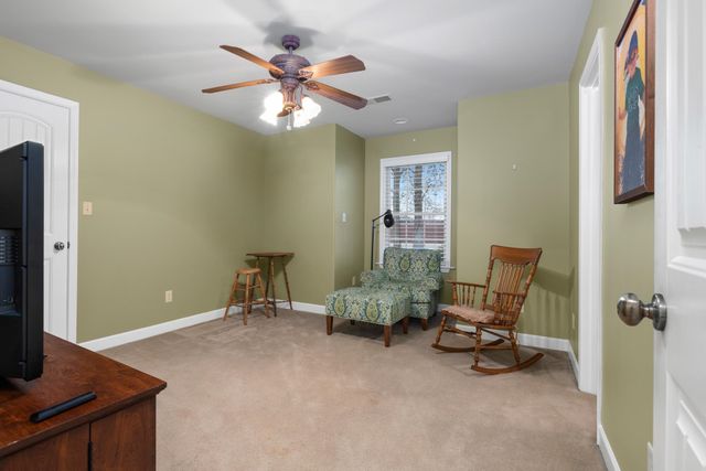 104 LOCHMEADE DR, Atoka, TN 38004