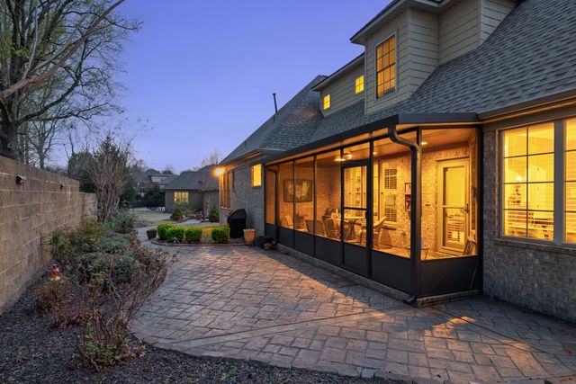 104 LOCHMEADE DR, Atoka, TN 38004