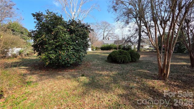 404 S Mulberry Street, Cherryville, NC 28021