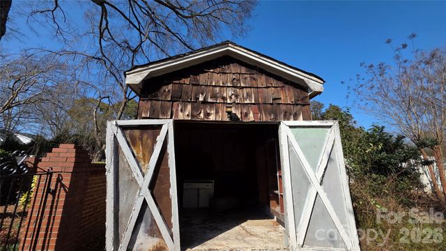 404 S Mulberry Street, Cherryville, NC 28021