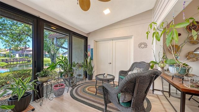 6048 WILSHIRE BOULEVARD 2, Sarasota, FL 34238