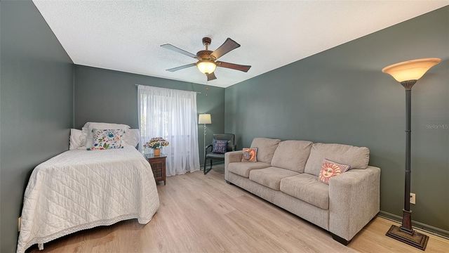 6048 WILSHIRE BOULEVARD 2, Sarasota, FL 34238