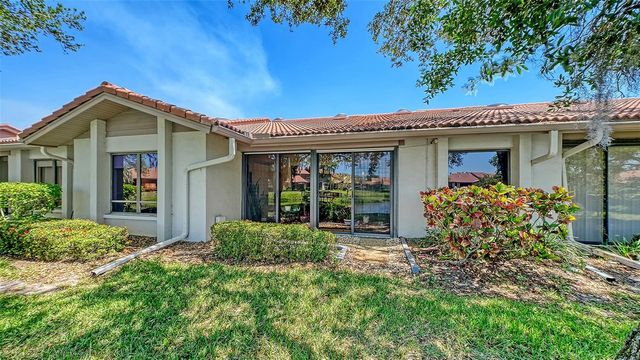 6048 WILSHIRE BOULEVARD 2, Sarasota, FL 34238