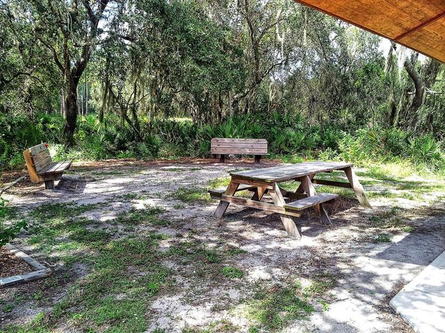 6048 WILSHIRE BOULEVARD 2, Sarasota, FL 34238