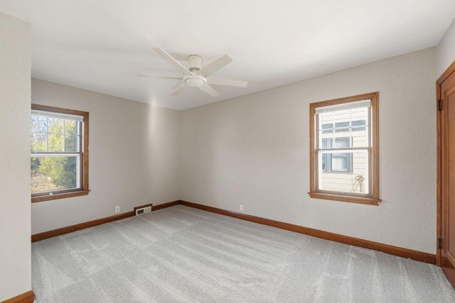 4123 N 71st STREET, Milwaukee, WI 53216