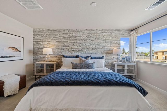 445 Lemongrass St, Turlock, CA 95380