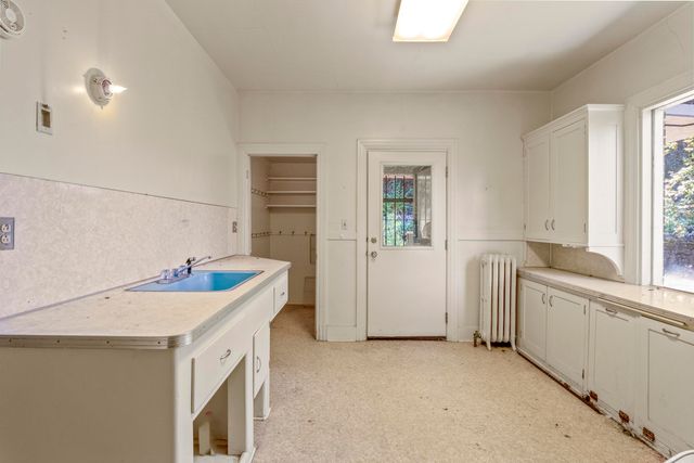 540 E Rockwood Blvd, Spokane, WA 99202