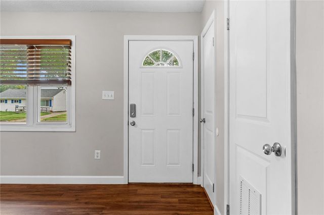 263 Marchmont Drive, Fairborn, OH 45324
