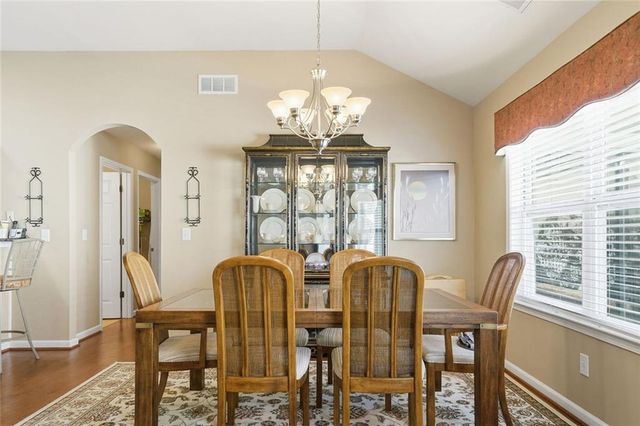 4027 Cottage Oaks Drive, Acworth, GA 30101