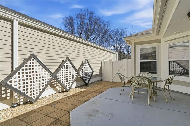 4027 Cottage Oaks Drive, Acworth, GA 30101