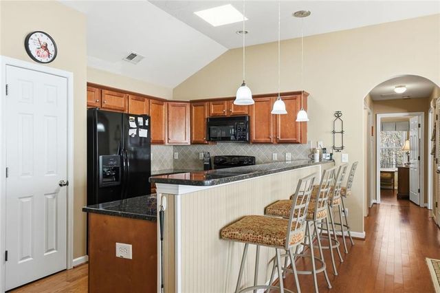 4027 Cottage Oaks Drive, Acworth, GA 30101