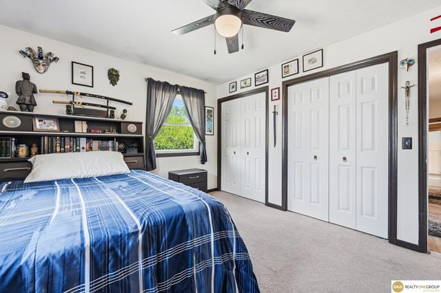 62 lakewood villa Street, Council Bluffs, IA 51501