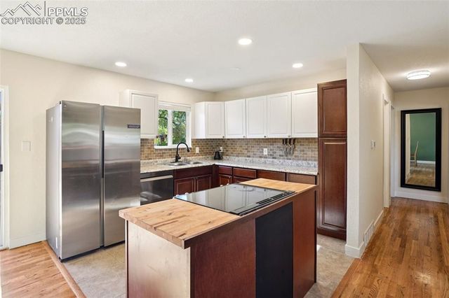 1311 Yosemite Drive, Colorado Springs, CO 80910