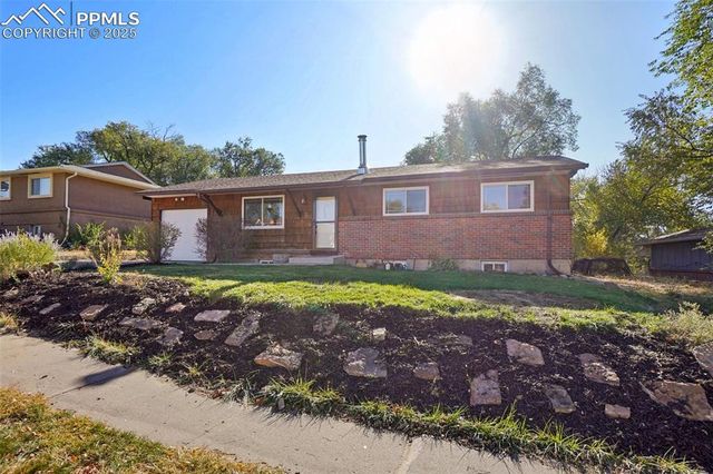 1311 Yosemite Drive, Colorado Springs, CO 80910