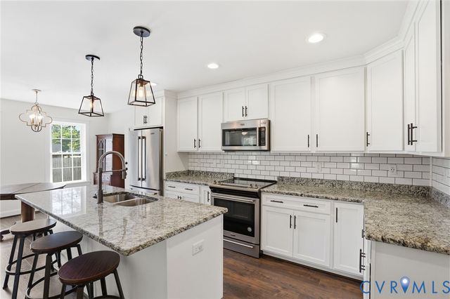205 Elm St, Ashland, VA 23005