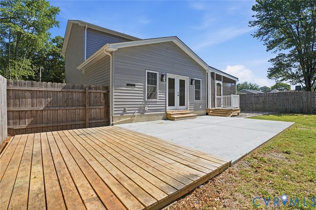 205 Elm St, Ashland, VA 23005