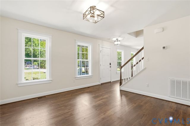 205 Elm St, Ashland, VA 23005