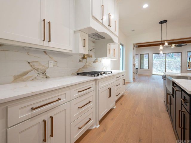 147 Kinley Loop, Little Rock, AR 72223