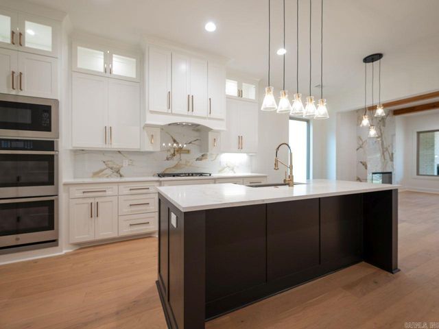 147 Kinley Loop, Little Rock, AR 72223