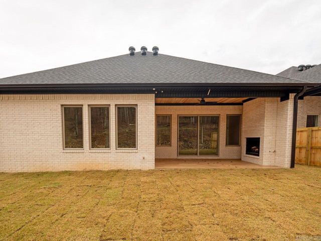 147 Kinley Loop, Little Rock, AR 72223