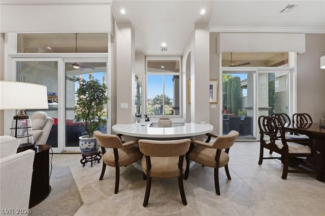 9253 Canyon Mesa Drive, Las Vegas, NV 89144