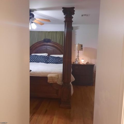 446 Marshall St, Elizabeth City, NJ 07206