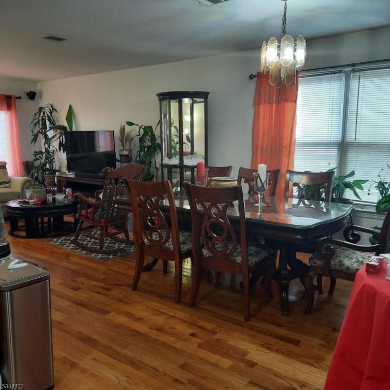 446 Marshall St, Elizabeth City, NJ 07206 — photo 5