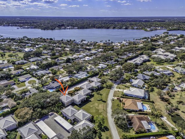 17 SE Turtle Creek Drive Unit D, Jupiter, FL 33469