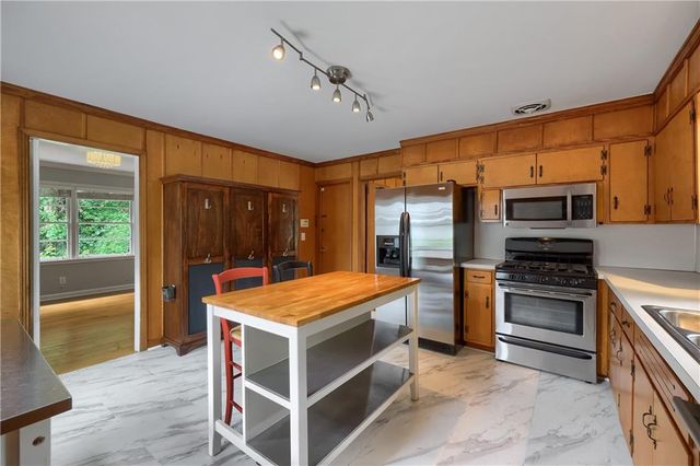 2538 Birchwood Drive NE, Atlanta, GA 30305