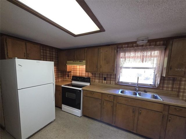24089 NE 152ND LANE, Fort Mc Coy, FL 32134