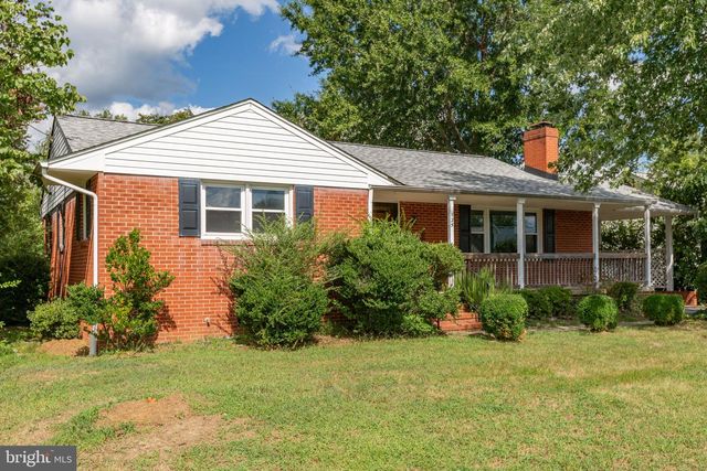 125 HILLCREST DR, Fredericksburg, VA 22401