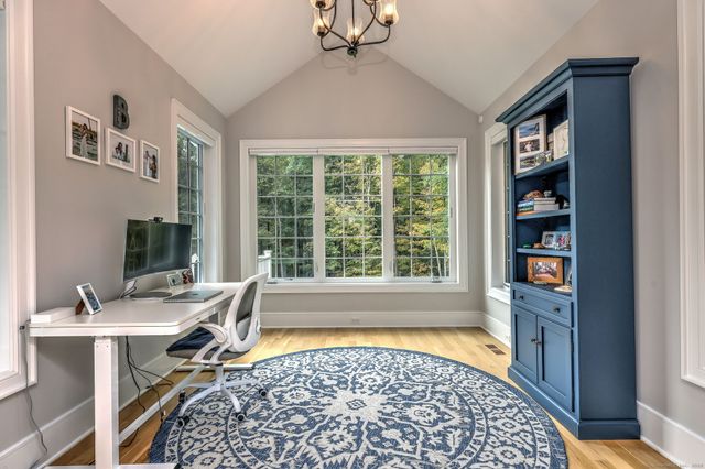 78 Old Tree Farm Lane, Trumbull, CT 06611