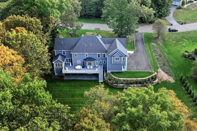 78 Old Tree Farm Lane, Trumbull, CT 06611