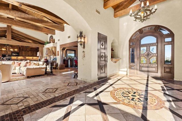 20655 Sutherland Dam Road, Ramona, CA 92065