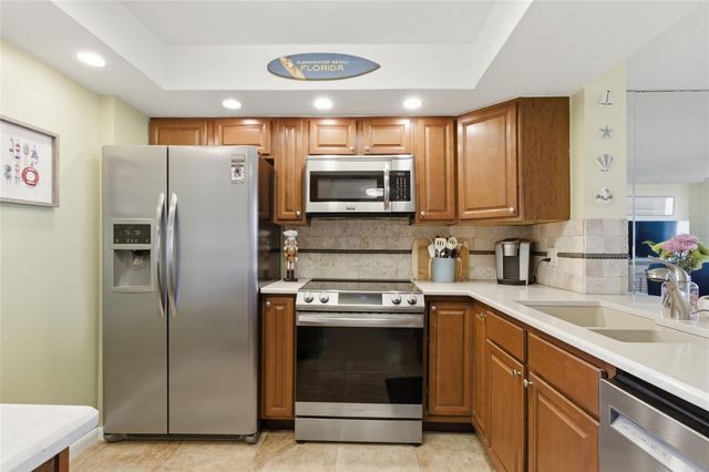 2616 COVE CAY DRIVE 502, Clearwater, FL 33760