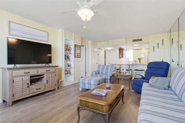 2616 COVE CAY DRIVE 502, Clearwater, FL 33760