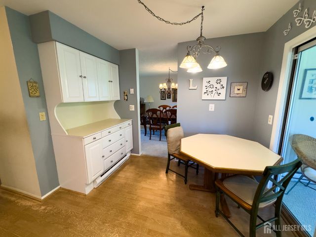 729-b Ralston Plaza, Middlesex, NJ 08831