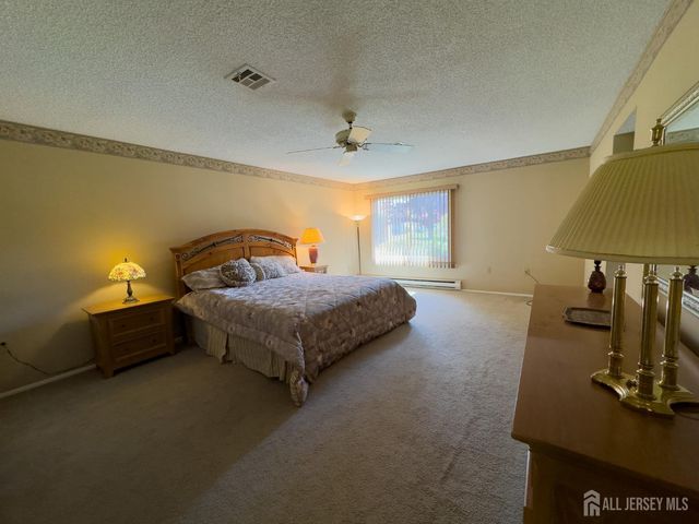 729-b Ralston Plaza, Middlesex, NJ 08831