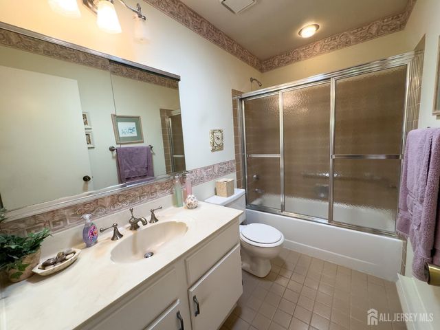 729-b Ralston Plaza, Middlesex, NJ 08831