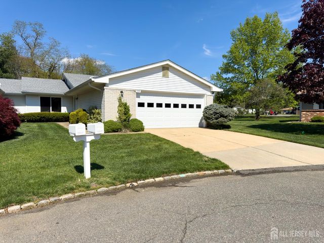 729-b Ralston Plaza, Middlesex, NJ 08831