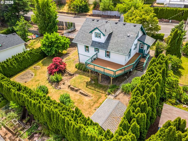 1530 S TROUTDALE Rd, Troutdale, OR 97060