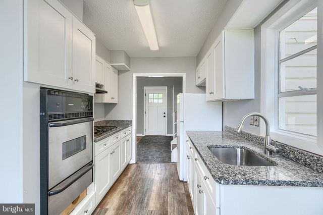 6901 CHIPPEWA DR, Baltimore, MD 21209