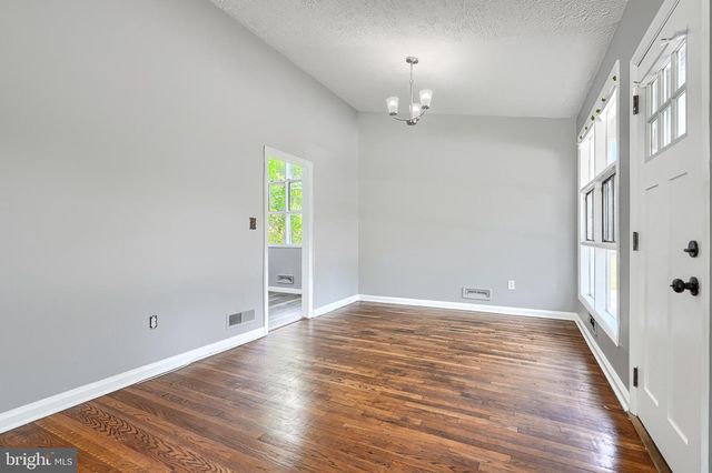 6901 CHIPPEWA DR, Baltimore, MD 21209